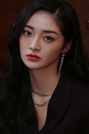Pinky Zhou